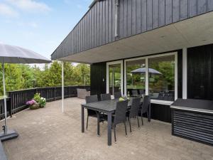 Holiday Home Frudde - 400m from the sea by Interhome