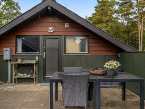 Holiday Home Eliza - 600m from the sea by Interhome