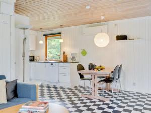 Holiday Home Soraya - 700m to the fjord by Interhome