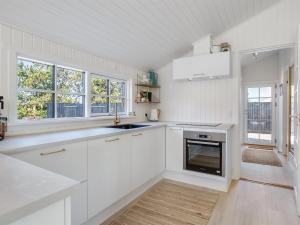 Holiday Home Sheyla - 150m from the sea by Interhome