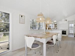 Holiday Home Sheyla - 150m from the sea by Interhome