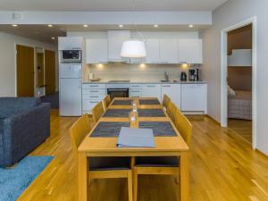 Holiday Home Lumi-chalet 1312 by Interhome