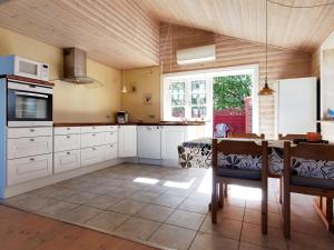 Holiday Home Salme - 100m from the sea by Interhome