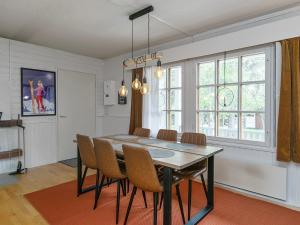 Holiday Home Saariseläntie 8 e 2 äijälä by Interhome