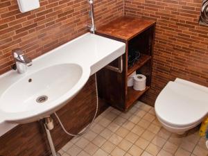 Holiday Home Tahko spa junior suite orange a 10 by Interhome