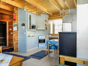 Holiday Home Rohtuluppo by Interhome