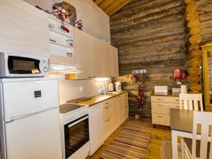 Holiday Home Sallan savu e by Interhome