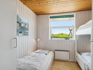 Holiday Home Garbine - 400m from the sea by Interhome