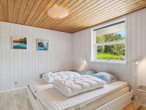 Holiday Home Garbine - 400m from the sea by Interhome