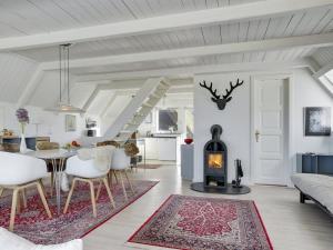 Holiday Home Aranja - 300m to the fjord by Interhome