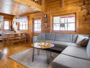 Holiday Home Lähteenmaa by Interhome