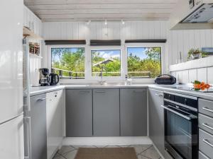 Holiday Home Apelone - 800m from the sea by Interhome