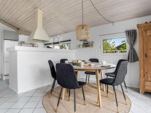 Holiday Home Apelone - 800m from the sea by Interhome