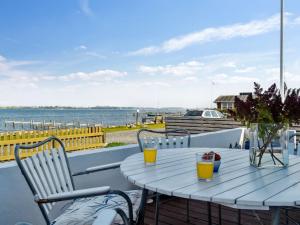 Holiday Home Tameka - 10m to the fjord by Interhome