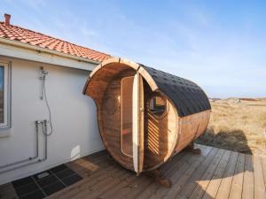 Holiday Home Hilmer - 250m from the sea by Interhome