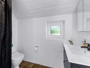 Holiday Home Sondra - from the sea by Interhome