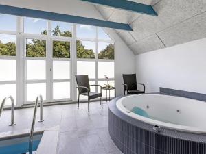 Holiday Home Sondra - from the sea by Interhome