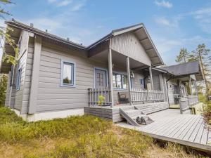 Holiday Home Ruka-rentola by Interhome
