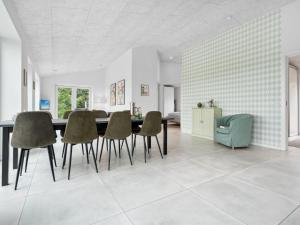 Holiday Home Landuin - 30km from the sea by Interhome