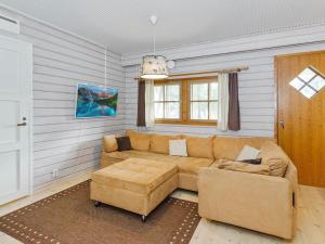 Holiday Home Kulta-käkönen 3 by bomba by Interhome