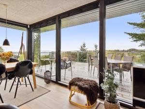 Holiday Home Iarund - 600m from the sea by Interhome