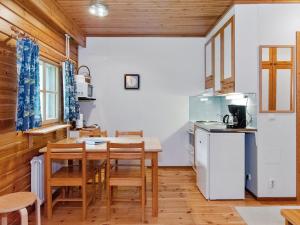 Holiday Home Sotka 13 by bomba by Interhome