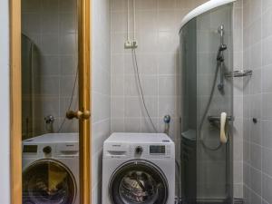 Holiday Home Saariseläntie 8 b 7 by Interhome