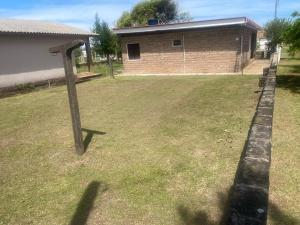 Casa de Pedra 02 Quadras Praia