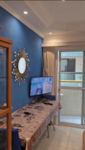 Apartmento na Guilhermina com Ar Condicionado, Wi-Fi - 1 Quadra da praia