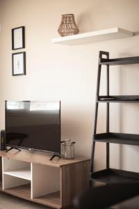 Departamentos amplios y luminosos en zona Leloir