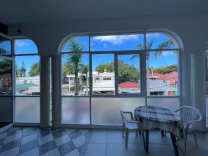 Plaza Achim 6B, Modern APT 250m from Sosua beach!