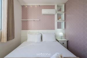 Apto no Centro de Penha, a 500m do Mar RLT0262