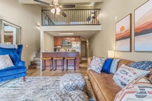 Clearwater Golden Escape on Lake Hamilton condo