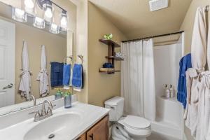 Clearwater Golden Escape on Lake Hamilton condo