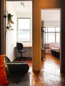 Charmoso Apê no Posto 6 de Copacabana