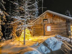 Holiday Home Karhunkelo by Interhome