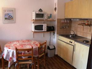 Studio cosy au Praz de Lys, centre, proche pistes - FR-1-815-13