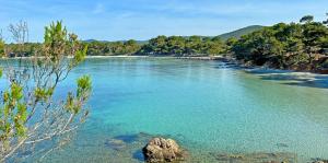 charmant studio Mezzanine vue mer,près du port