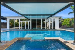 Welcome to Your Luxurious Retreat With Private Pool & Spa