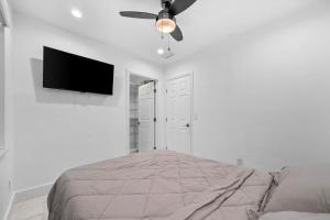 Welcome to Your Luxurious Retreat With Private Pool & Spa