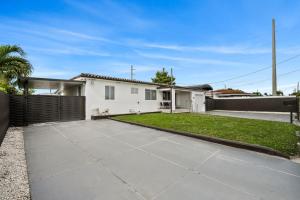 Welcome to Your Luxurious Retreat With Private Pool & Spa