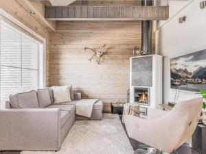 Holiday Home Tunturin lumo by Interhome