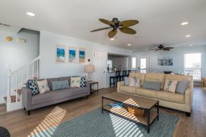 Island Escape - 105 Vargas Ct