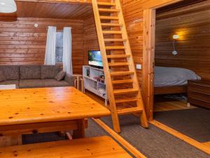Holiday Home Ukko 14 by Interhome