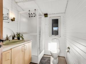 Holiday Home Holte - 750m from the sea by Interhome