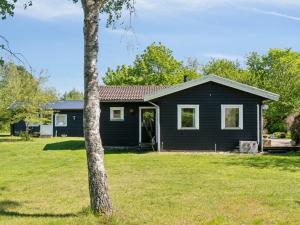 Holiday Home Janna - 1-4km from the sea by Interhome