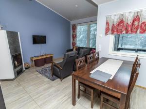 Holiday Home Kotomänty 4 by Interhome