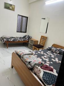 Hotel Madhav bhakta nivas