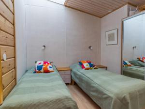 Holiday Home Metsäntupa by Interhome