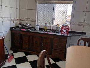 Ap 2 quartos a 350m da praia com garagem privada